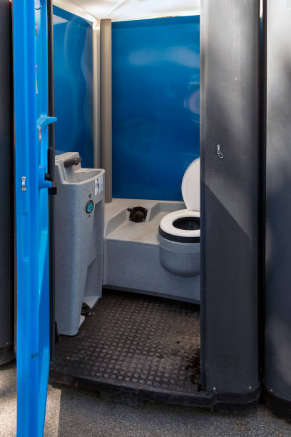 Best Best portable toilet rental  in Roslyn Estates, NY