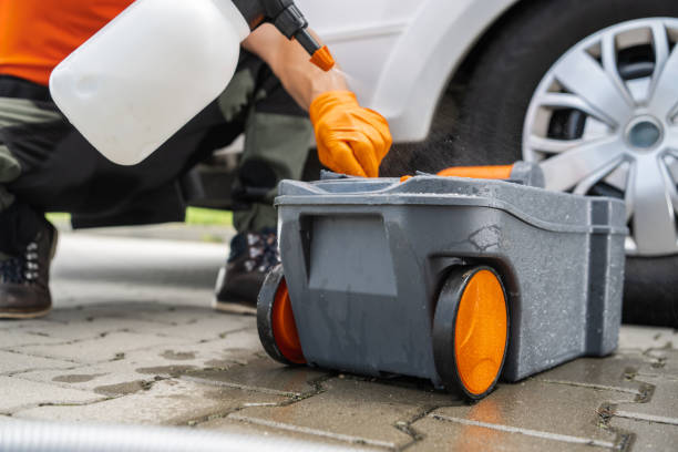 Portable Toilet Options We Offer in Roslyn Estates, NY