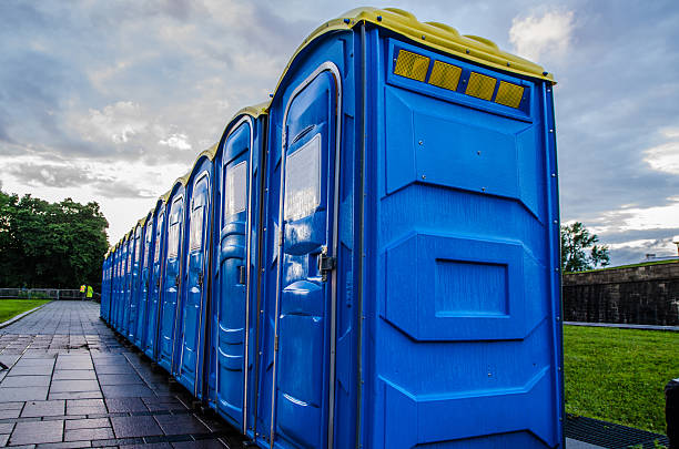 Affordable portable toilet rental in Roslyn Estates, NY